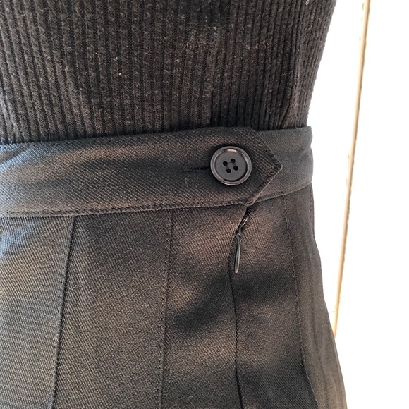 Black Tennis skirt (with undershorts) - Picture 5 of 5